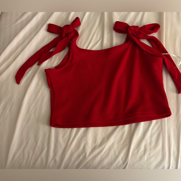 SHEIN Red Sleeveless Bow tie Crop Top New - Picture 2 of 4